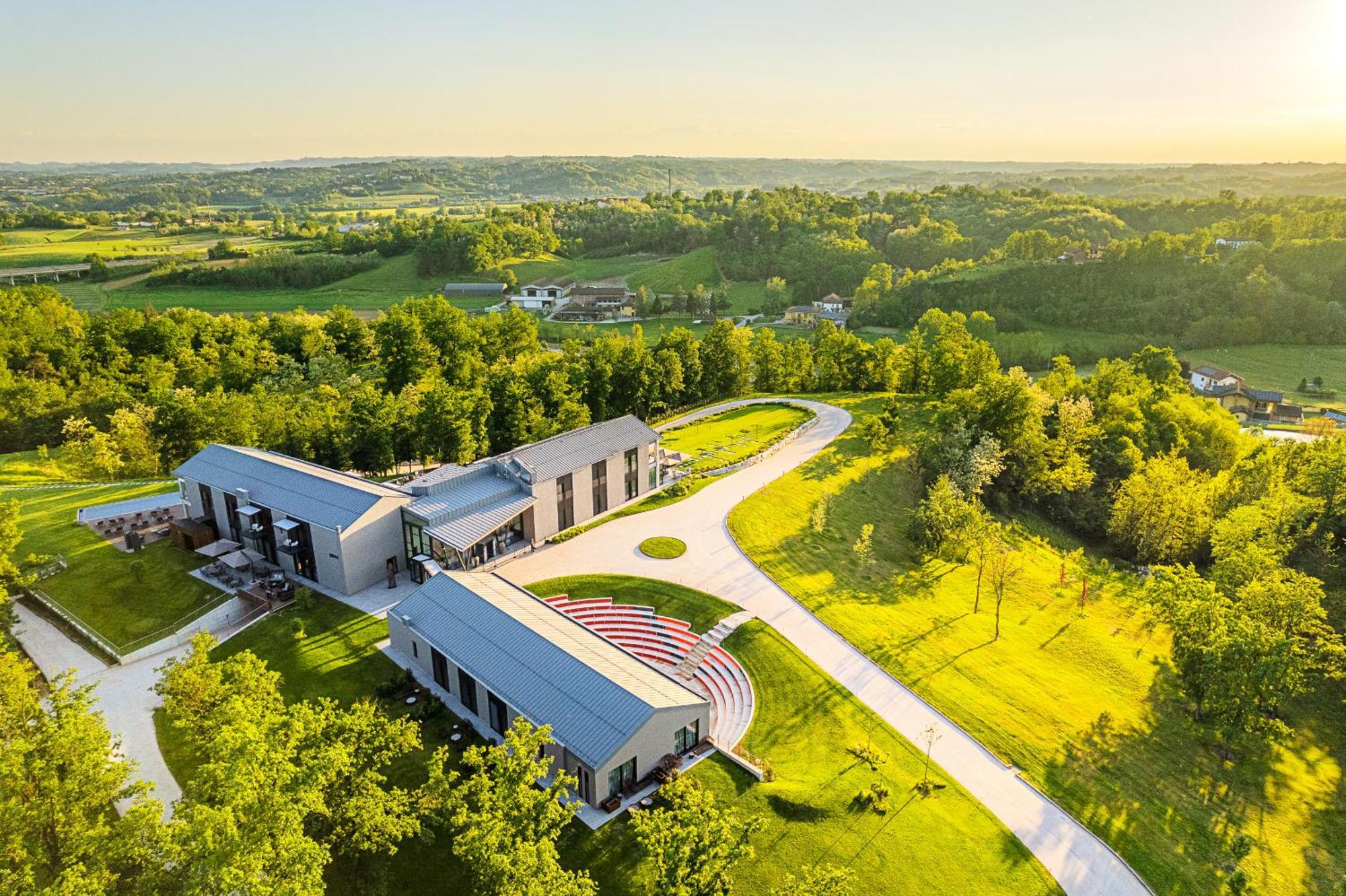 Hotel Le Cattedrali Relais By Laqua Collection Asti Esterno foto